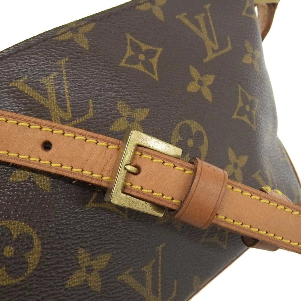 Pre-Owned Louis Vuitton LOUIS VUITTON Monogram Trotter Shoulder Bag M51240 (Good)