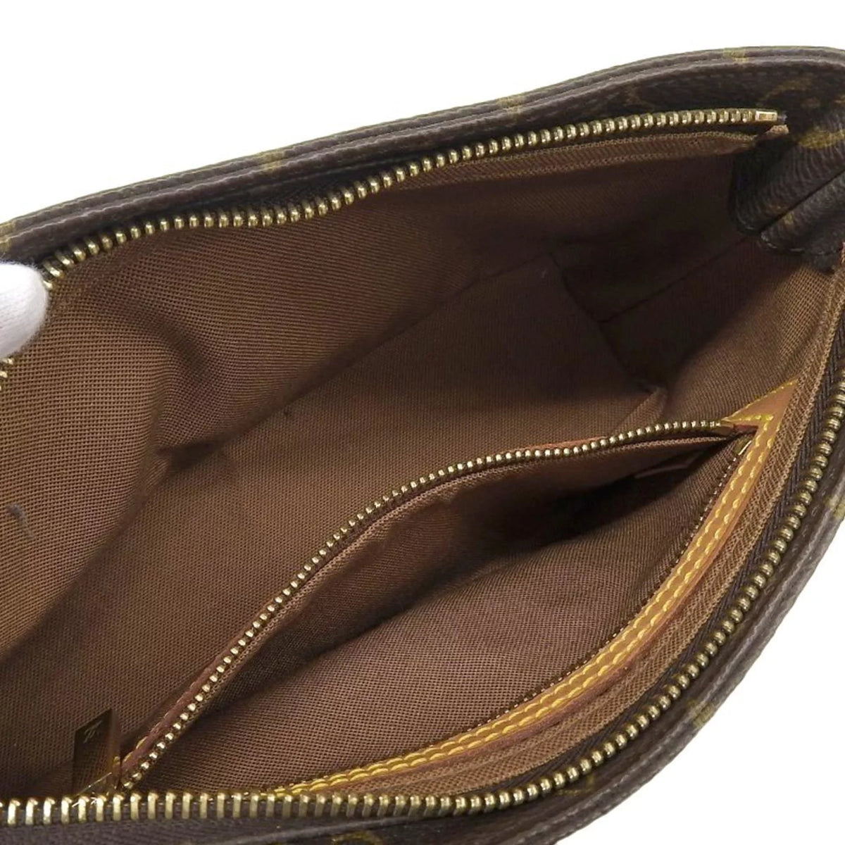 Pre-Owned Louis Vuitton LOUIS VUITTON Monogram Trotter Shoulder Bag M51240 (Good)