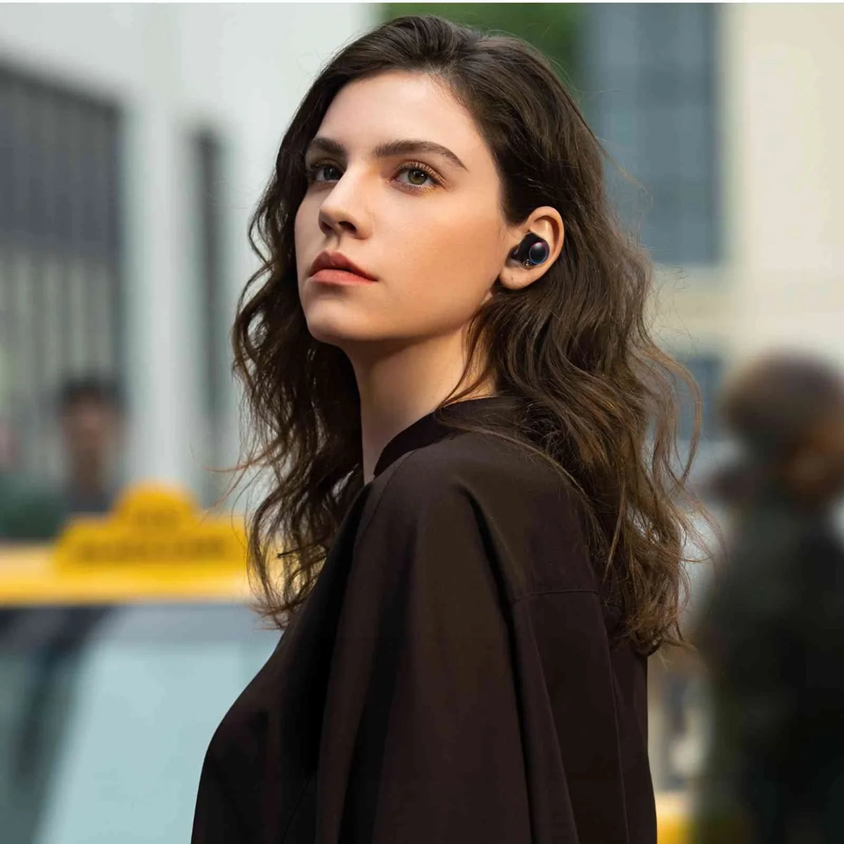 UrbanX True Wireless Bluetooth Earbuds + Charging Case, Onyx Dual Connect, IPX5 Water Resistance, Bluetooth 5.2 Connection, Balanced, Bass Boost Compatible with Lenovo Tab P11 Pro