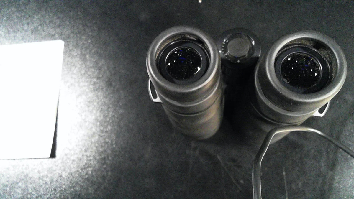 Leica Ultravid 10x42 HD Plus Binoculars With AquaDura Lens Coating, Dark