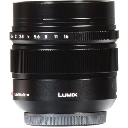 Lumix G Leica DG Summilux 12mm f/1.4 Aspherical Lens for Micro Four Thirds, Midnight